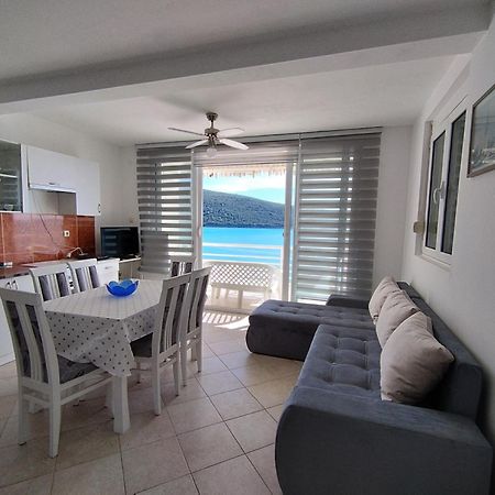 Seaside Apartment Kruce Ülgün Dış mekan fotoğraf