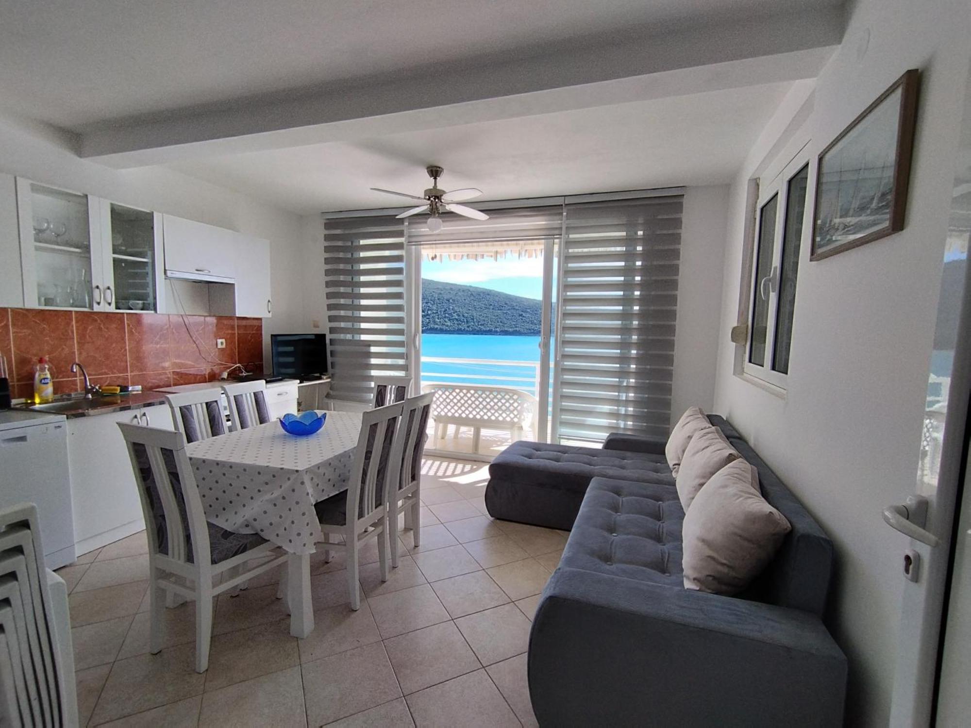 Seaside Apartment Kruce Ülgün Dış mekan fotoğraf