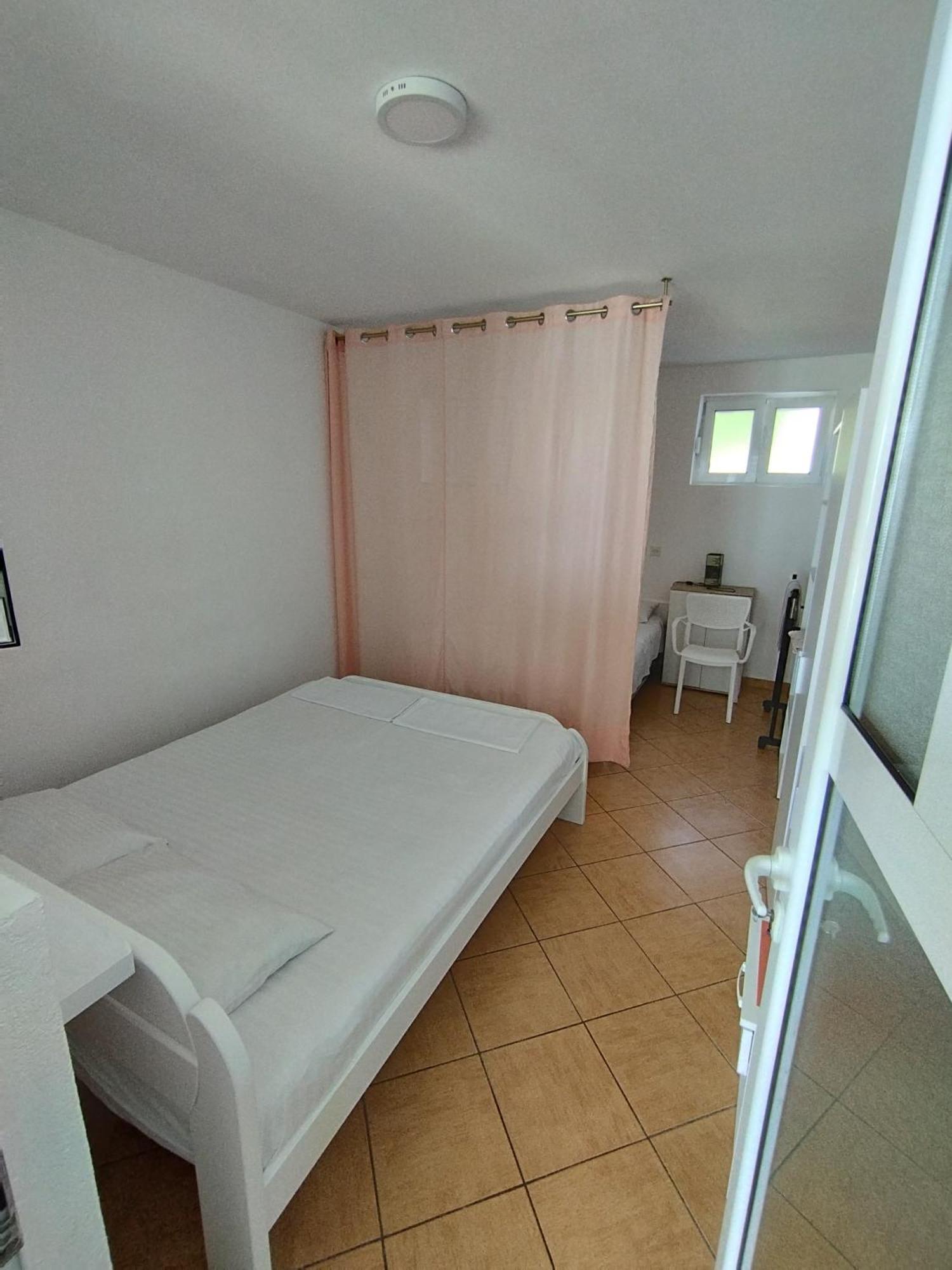 Seaside Apartment Kruce Ülgün Dış mekan fotoğraf