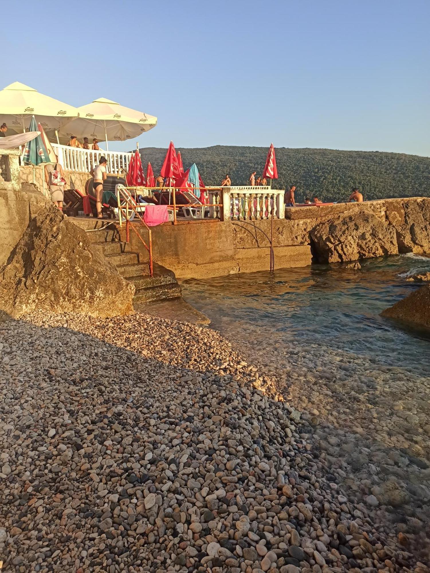 Seaside Apartment Kruce Ülgün Dış mekan fotoğraf